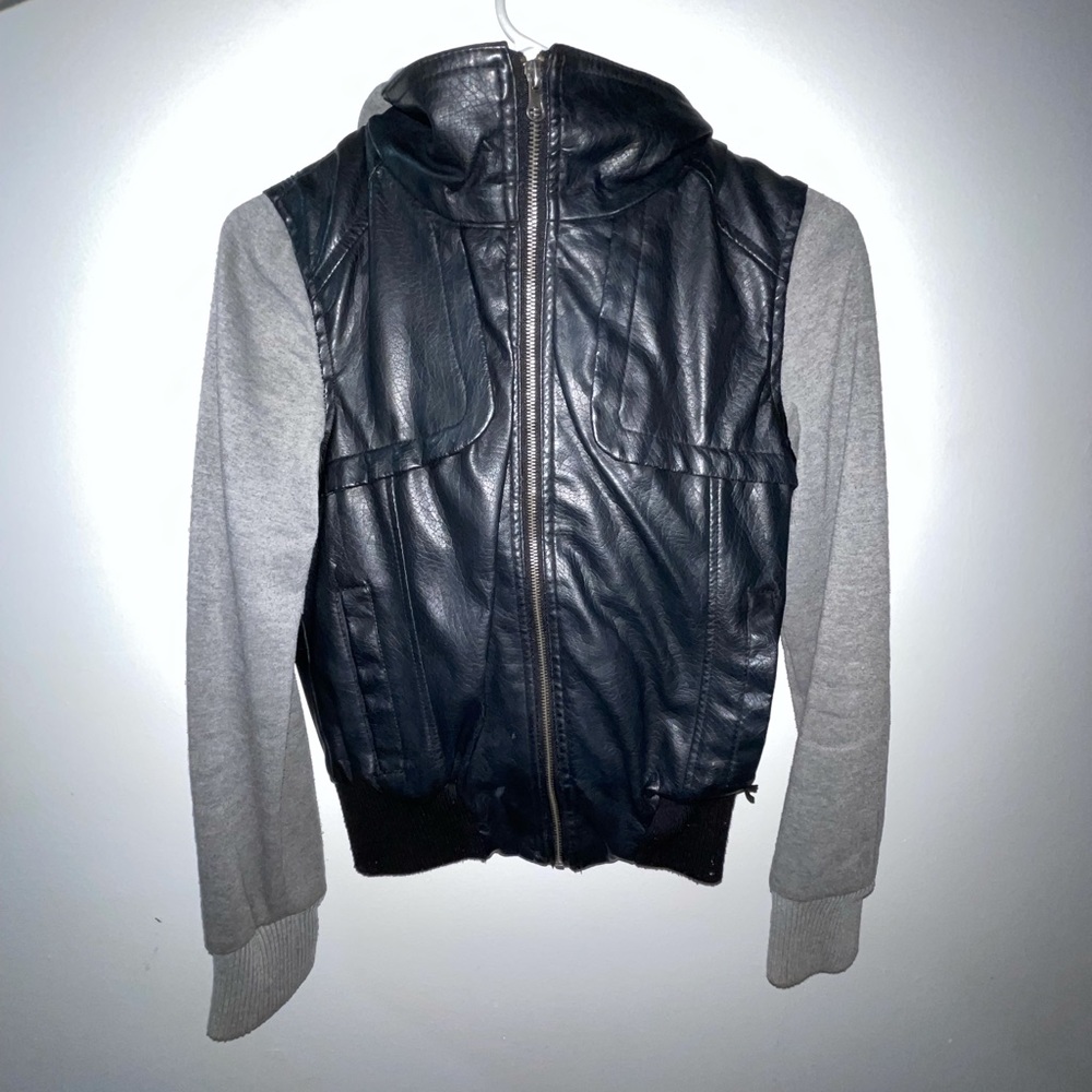 LA HEARTS. Jean/Sweater hooded jacket.